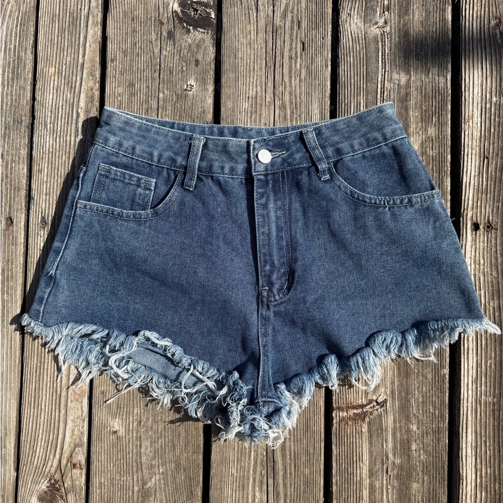 Romwe Low Rise Denim Shorts | Frayed Hem | With Red Embroidered Back | Size M